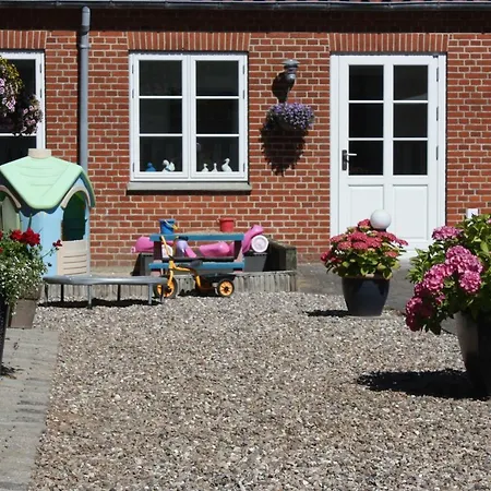 Vandrerhjem Hostel Rudbøl *