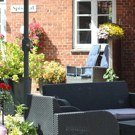 Hostel Rudbøl Vandrerhjem Rudbol